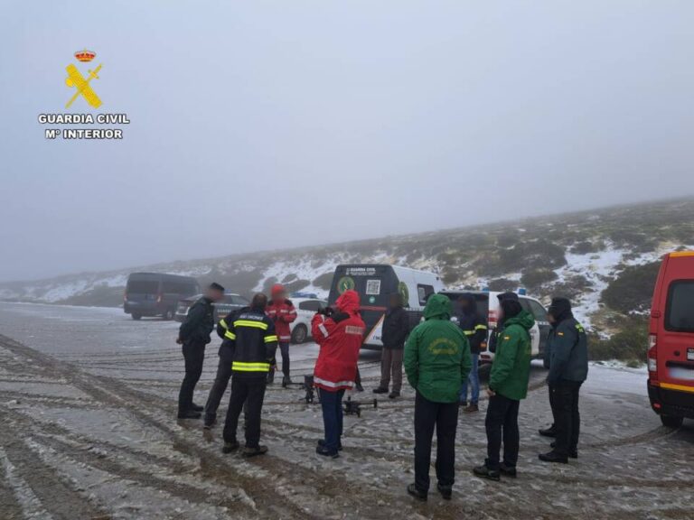 La Guardia Civil intensifica la búsqueda del montañero desaparecido en Sierra de Béjar (Salamanca)