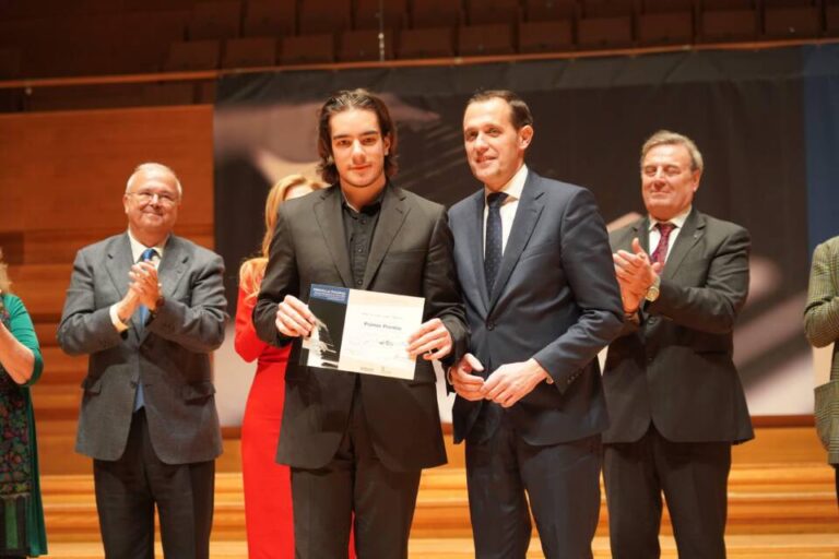 Emin Kiourktchian Tedtoev, triunfador del ‘Premio Internacional de Piano Frechilla – Zuloaga’ en Valladolid
