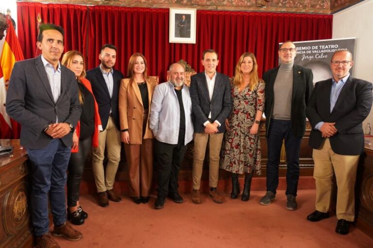Conrado Íscar Premia la Excelencia Teatral: Jorge Calvo, Galardonado con el Premio de Teatro Provincia de Valladolid 2022