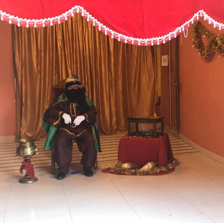 La exposición ‘Corazón de acero’ abre la programación navideña de Alaejos