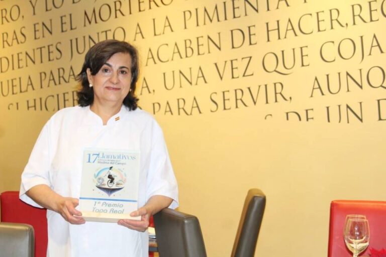 Elena Vegas: «No me lo creía, ganar este premio ha sido una ilusión muy grande»