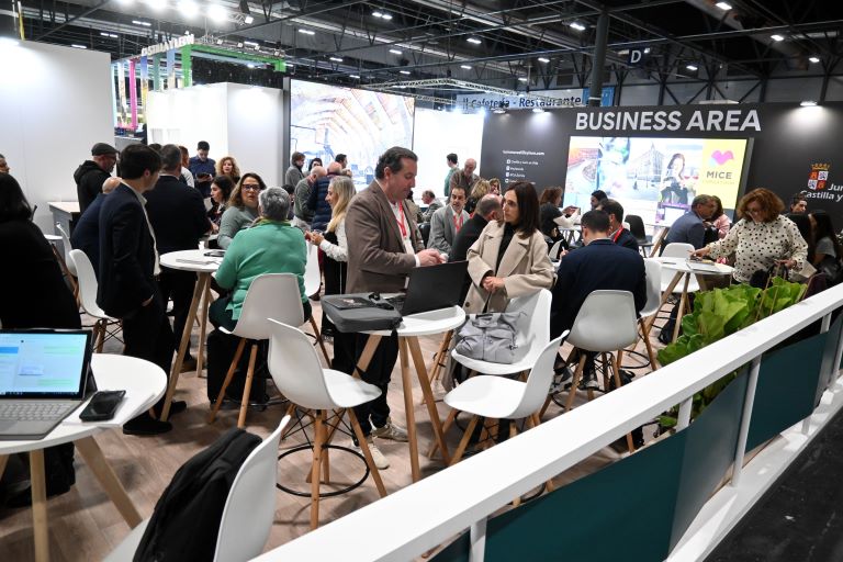 Éxito rotundo en FITUR: Castilla y León supera expectativas con más de 1.900 encuentros comerciales