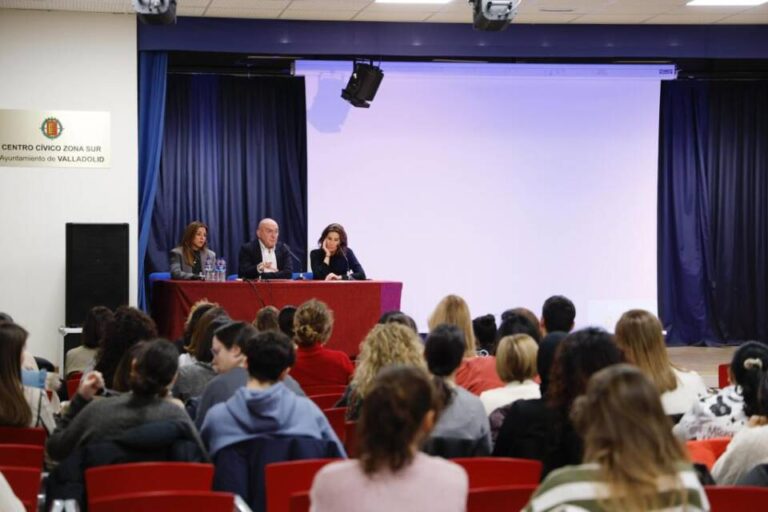 Jornada de Atención Temprana en Valladolid: Expertas de la Fundación Querer reúnen a más de 200 profesionales clínicos y educativos
