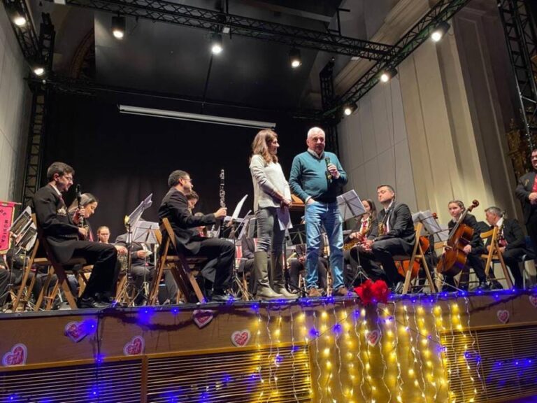 Tordesillas recauda 1.251 euros para la Fundación Menudos Corazones a través de un concierto navideño