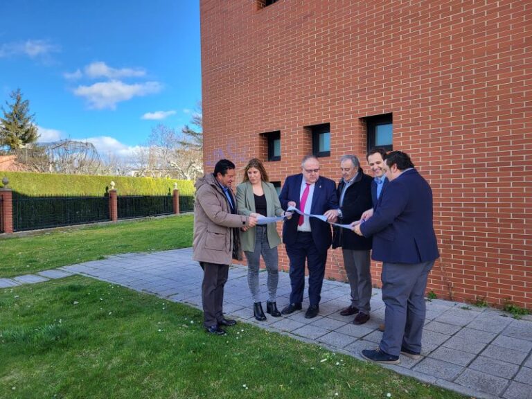 El Centro de Salud de Laguna de Duero suma ocho consultas y servicios esenciales