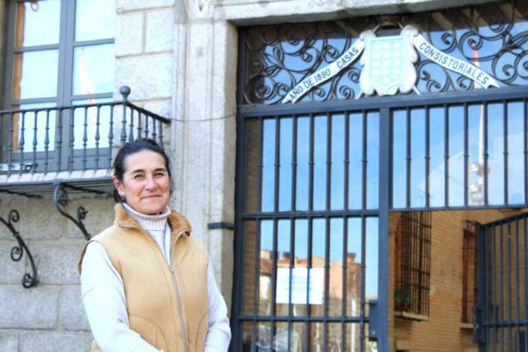 Olga Mohíno: «Medina del Campo necesita el apoyo de la Junta y el Gobierno de España en el tema del Corredor Atlántico»