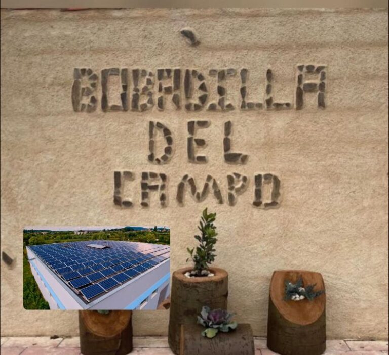 Bobadilla impulsa la sostenibilidad con una inversión de 36.500 € en placas solares para autoconsumo compartido