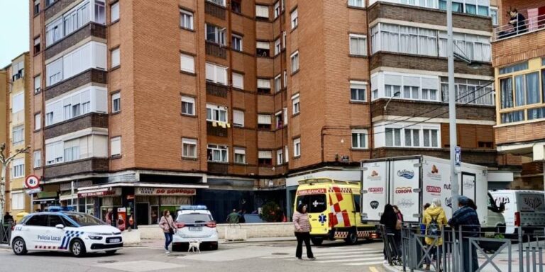 Una mujer se precipita desde un 7º piso y fallece en Medina del Campo