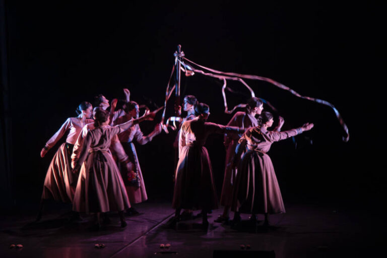 Futuras bailarinas profesionales se dan cita en Valladolid