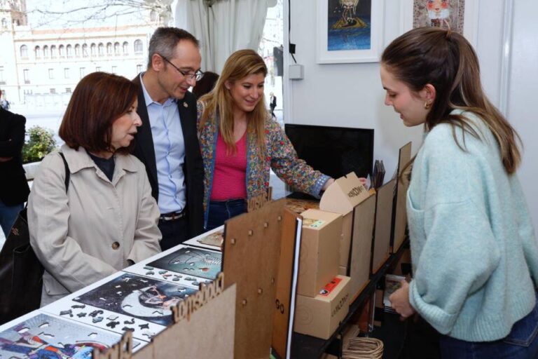 La Feria del Libro Antiguo y de Ocasión de Valladolid inaugura con 18 librerías