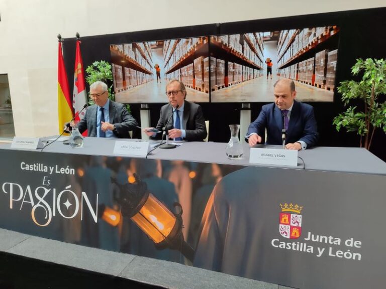 Un estudio revela que los turistas de Semana Santa en Valladolid gastan 474 euros de media