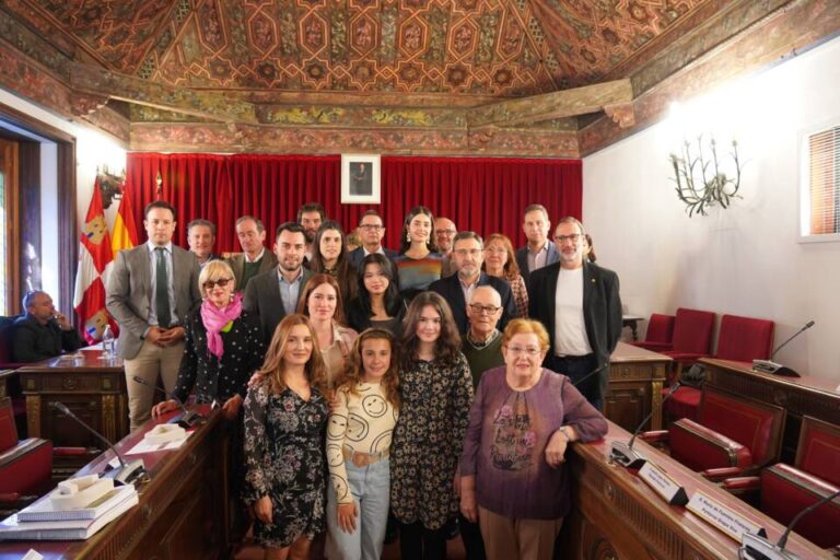 La Diputación de Valladolid celebra la excelencia en los Premios y Becas 2023