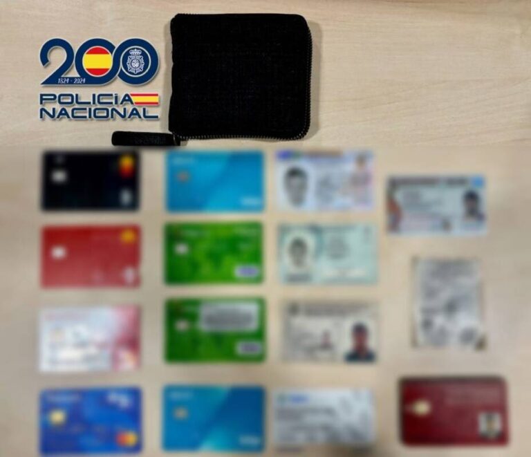 Detenida en Salamanca mujer por estafa con tarjetas de crédito de otra persona