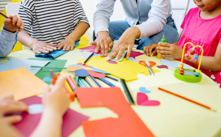 Castilla y León abre inscripciones para los servicios de conciliación en los centros los públicos