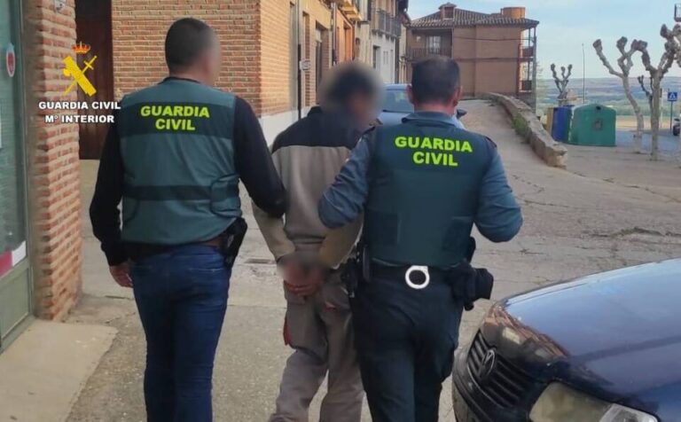 Desarticulan banda de robos de productos fitosanitarios, detenidos dos sospechosos en Segovia
