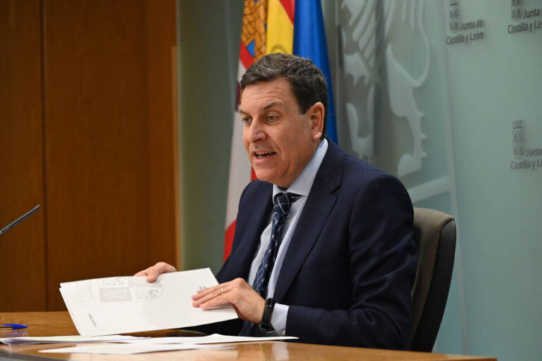 La Junta renueva el programa de ayudas ‘Pasaporte de Vuelta’