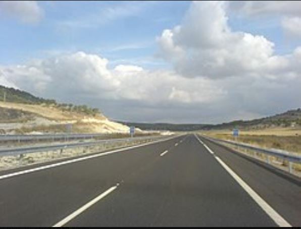 Nueve kilómetros del firme de la A-6 de Valladolid a Segovia objeto de mejoras