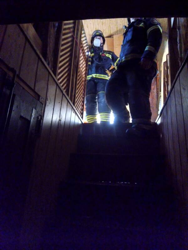Dos personas trasladadas al Clínico por inhalación de humo tran un incendio en una vivienda en San Miguel del Arroyo