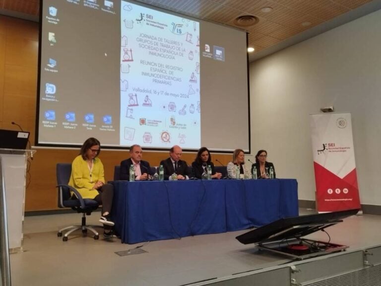 Expertos en inmunología se reúnen en Valladolid para discutir el futuro de las terapias con fármacos biológicos