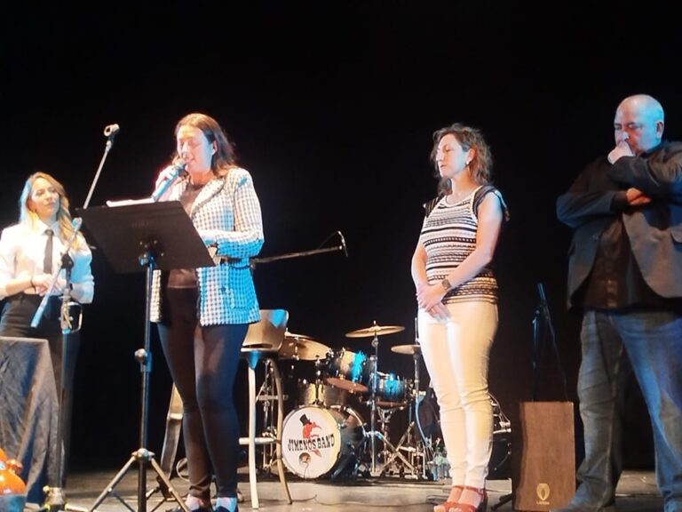 Con notas de literatura y música, Medina del Campo echa el cierre a su Feria del Libro