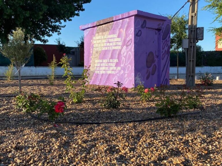 Versos entre piedras que homenajean a la mujer rural en Pozal de Gallinas