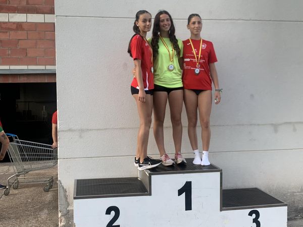 Andrea Castro termina segunda en el sub-16 autonómico