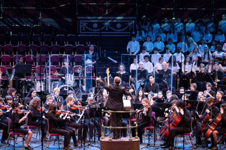 La Filarmónica de Wandsworth resonará en las paredes del Castillo de Tiedra