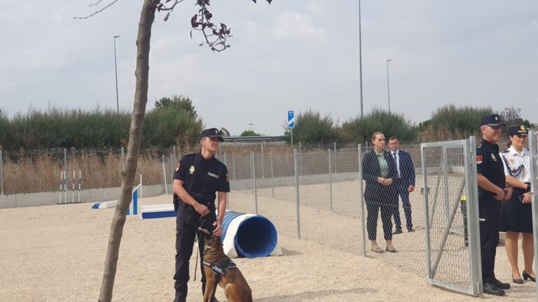 Valladolid estrena sede de la Unidad Especial de Guías Caninos de la Policía Nacional