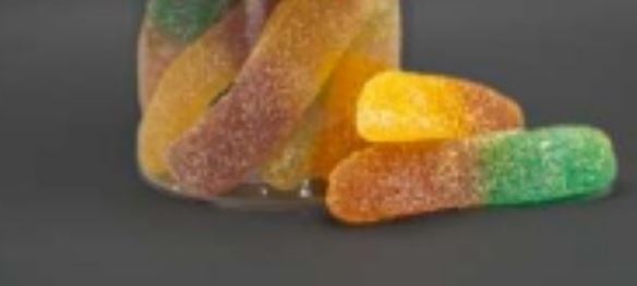 Sanidad activa alerta sanitaria por la presencia de cannabis en unas gominolas