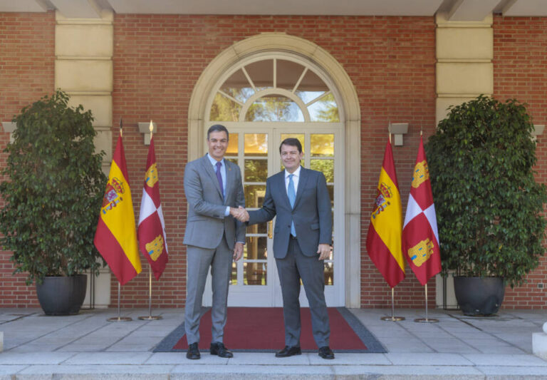 Mañueco se reunirá con Pedro Sánchez en La Moncloa el próximo 22 de noviembre