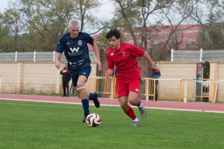 El CD Medinense sufre una dura derrota por 15-0 y sigue sin levantar cabeza