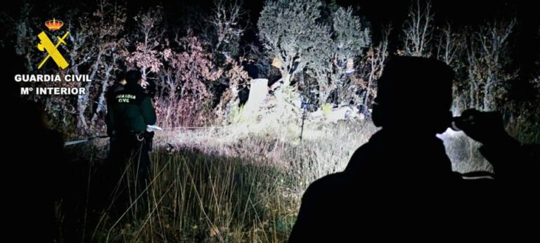 Recuperan los cuerpos de dos fallecidos tras el accidente de una avioneta en Cimanes del Tejar