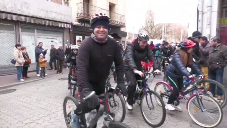 La Marcha de los Cochinillos pone a Medina del Campo sobre ruedas