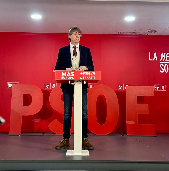 Carlos Martínez lanza su candidatura a la Secretaría General del PSOE en Castilla y León