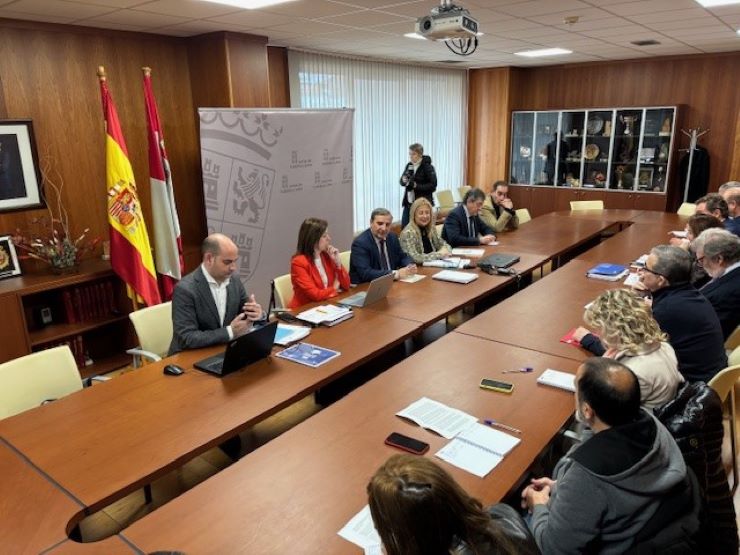 La Junta de Castilla y León avanza en la Estrategia Logística 2030 con un enfoque especial en Soria