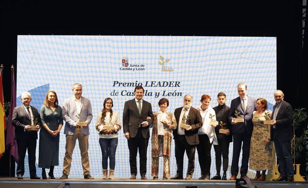 El Auditorio «El Carmelo» de Tordesillas acoge la entrega de premios de la «I edición de los Premios LEADER» de Castilla y León