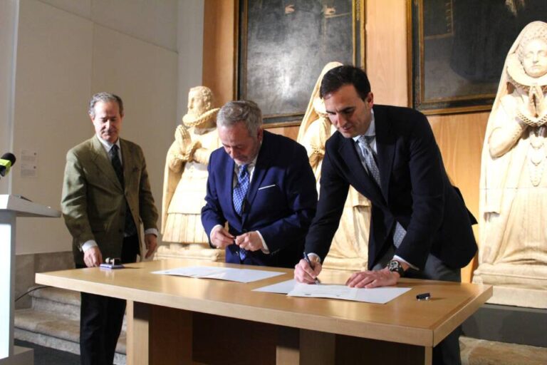 La Fundación Museo de las Ferias y la Real Academia Burgense de Historia y Bellas Artes firman un protocolo de colaboración en Medina del Campo