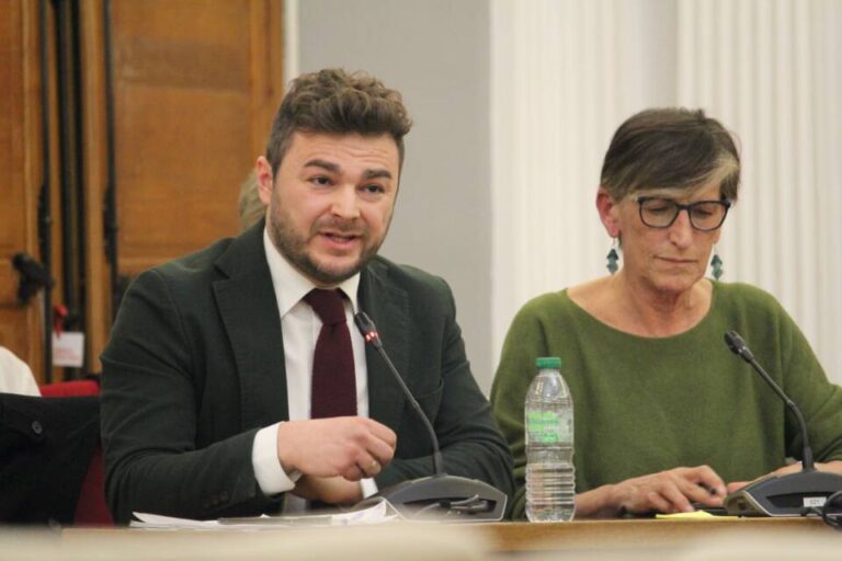 El PSOE de Medina del Campo pide blindar la gratuidad del Centro de Día “Envito” ante el posible copago propuesto por el Ayuntamiento