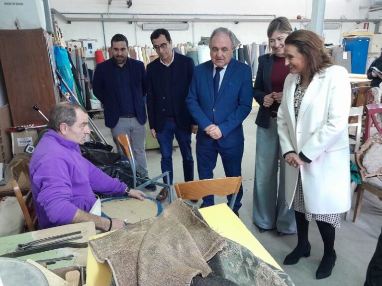 La Junta destina más de 24 millones de euros para fomentar el empleo de personas con discapacidad en Castilla y León