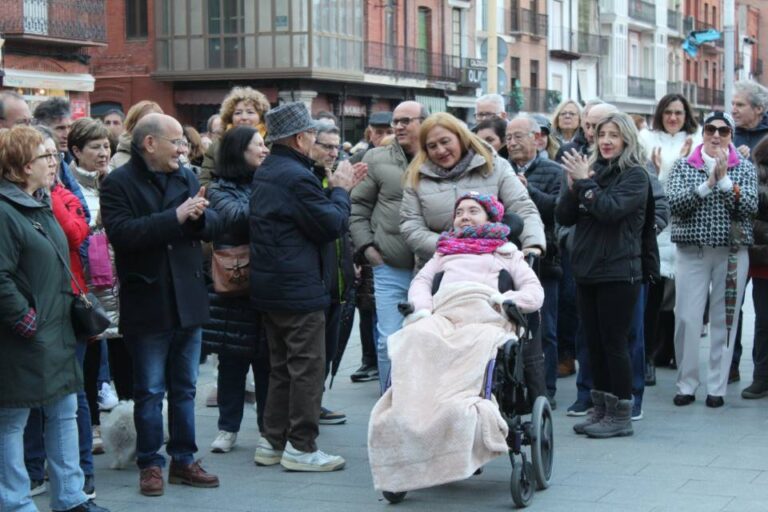 «No estoy pidiendo nada raro, solo un transporte para que mi hija con un 97% de discapacidad pueda ir al centro de día»