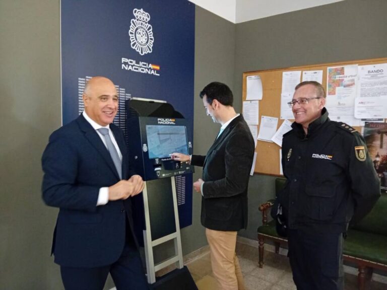 Medina de Rioseco estrena un Punto de Actualización de Documentación para el DNI electrónico