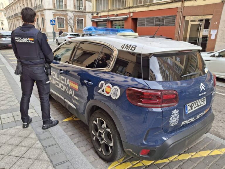Tensión en un bar de Valladolid: detenido un hombre tras amenazar de muerte a los dueños del local