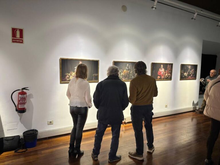 El legado de Juanma Carrillo llega a Medina del Campo con la exposición «Poderes Extraños»