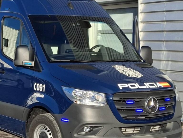 Cae en Valladolid un estafador que falsificaba pagos en la compraventa de coches