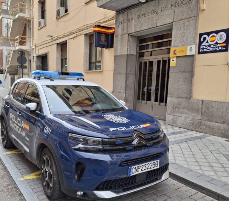 Detenida una pareja por robo con fuerza en Valladolid tras ser sorprendida dentro de un edificio gracias al aviso de un vecino