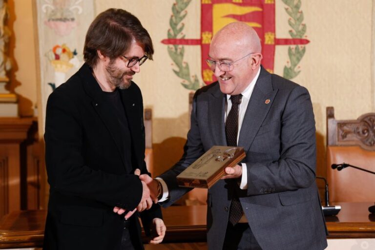 Concha Velasco, homenaje eterno en su ciudad natal: recibe a título póstumo el I Premio Huellas de Teresa en Valladolid