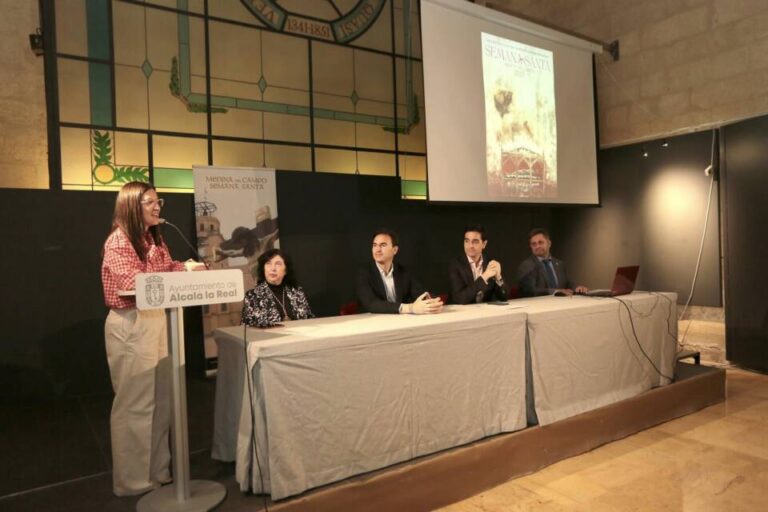 Medina del Campo presenta su Semana Santa en Alcalá la Real