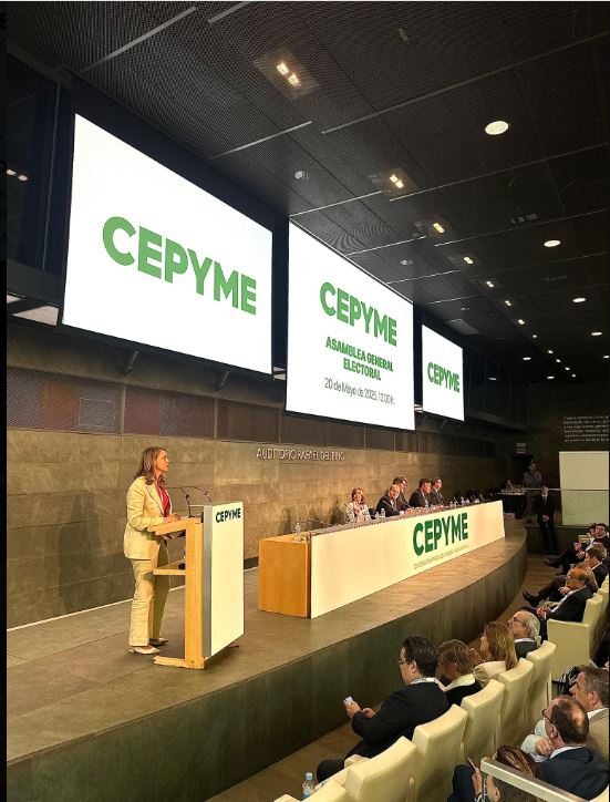 Ángela de Miguel, vallisoletana y nueva presidenta de CEPYME