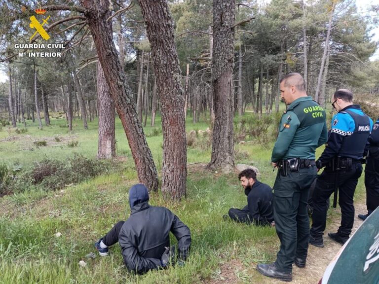 Golpe al robo de cobre en Ávila: detenidos cuatro hombres con 640 kilos de cable en Las Navas del Marqués
