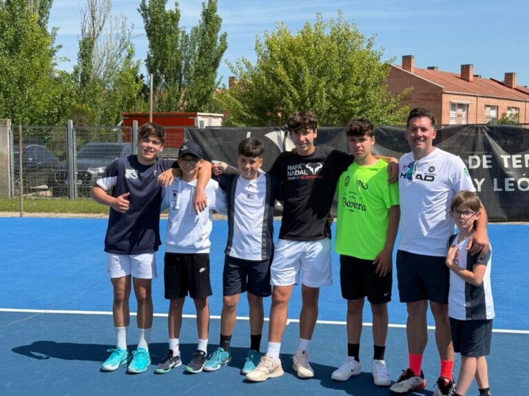 El Infinity Tennis entre los cuatro mejores equipos infantiles de Castilla y León